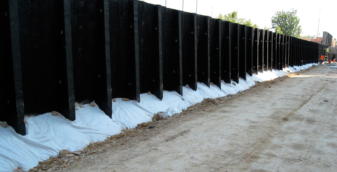 Pavimentación y renovación de servicios de la calle San Adrián de Sasabe